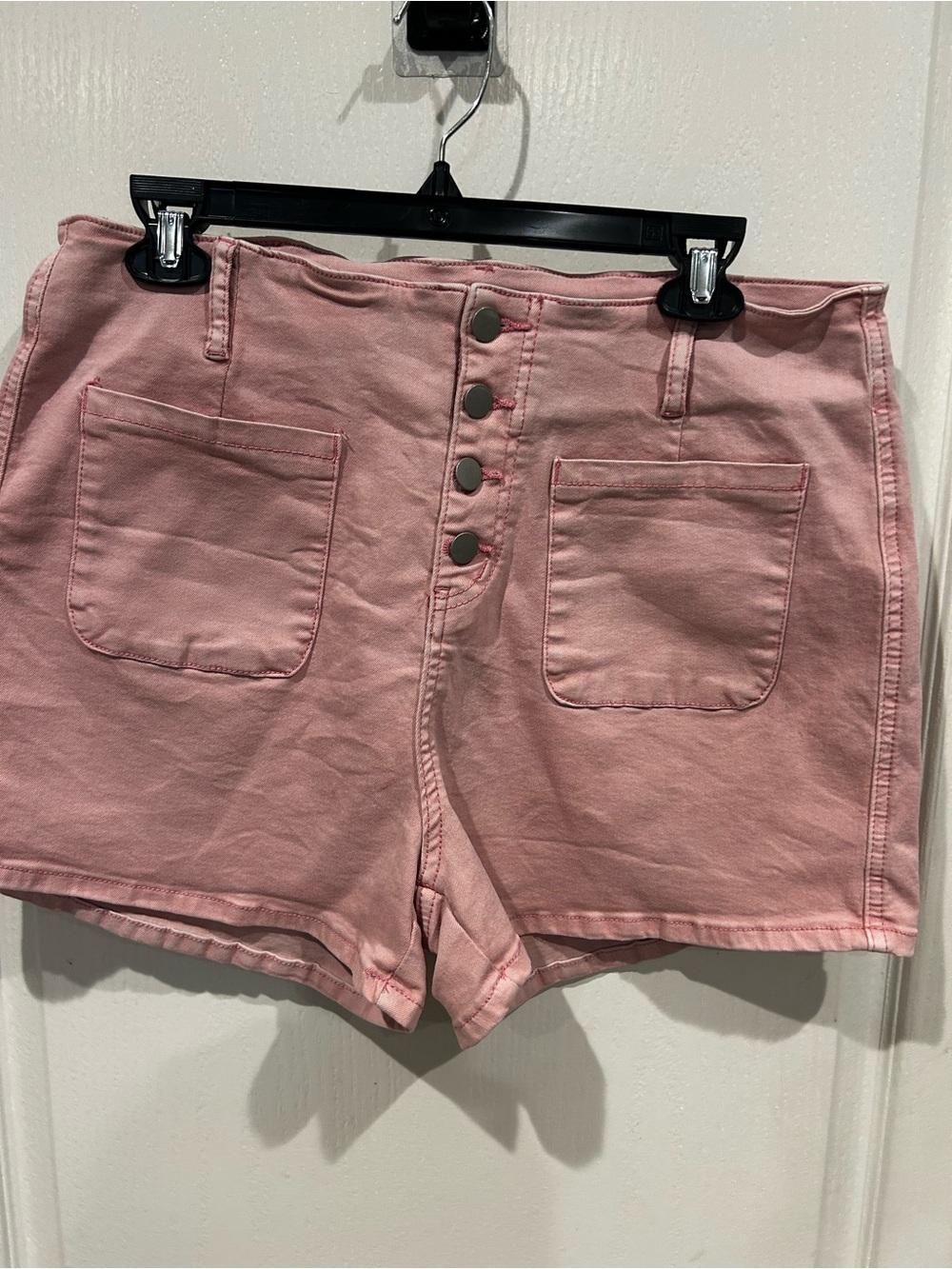 Sidefeel Women 14 High waist-Rise Pink Button-Front Women's Shorts